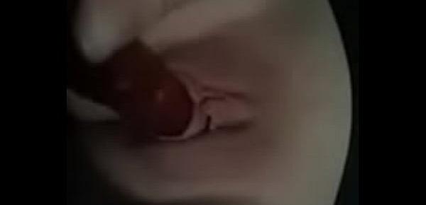  ex gf toying with loose juicy pussy